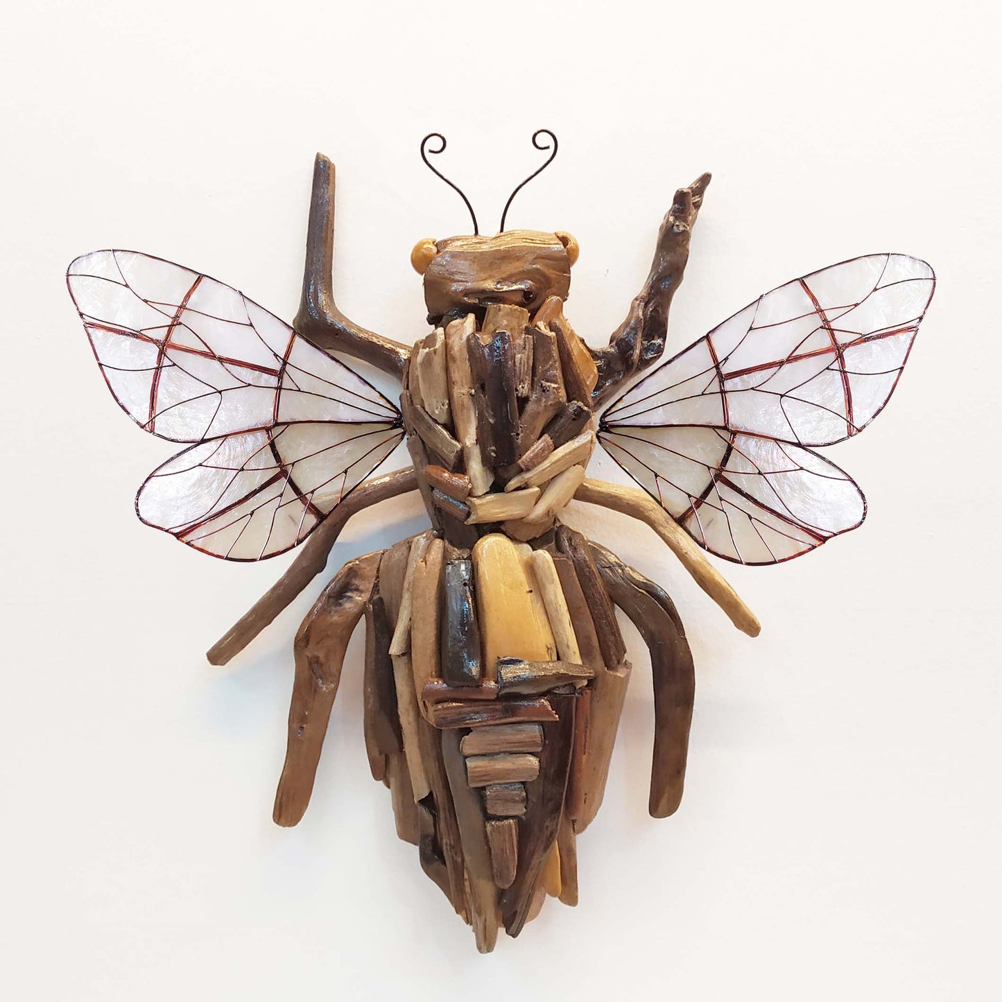 Animal Capiz Wall Art - Bee